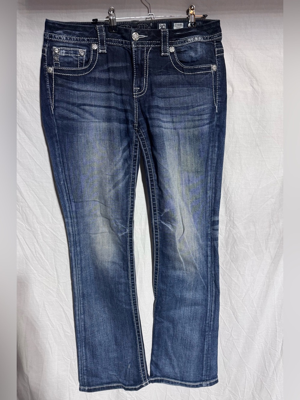 Miss Me Standard Boot Angel Wing Size 30 DK 222 wash